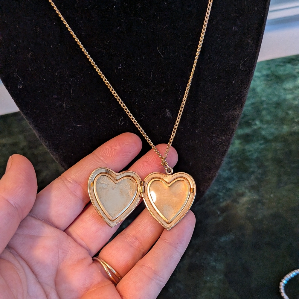 Vintage Heart Detail Necklaces And Earrings Jewelry Lot - Picture 15 of 16